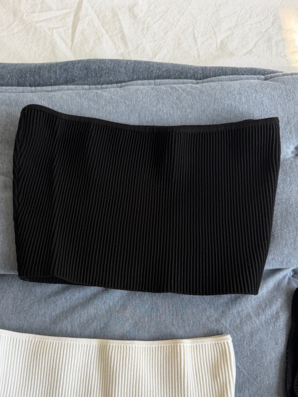 Aritzia Black Ribbed Strapless Tube Top knit